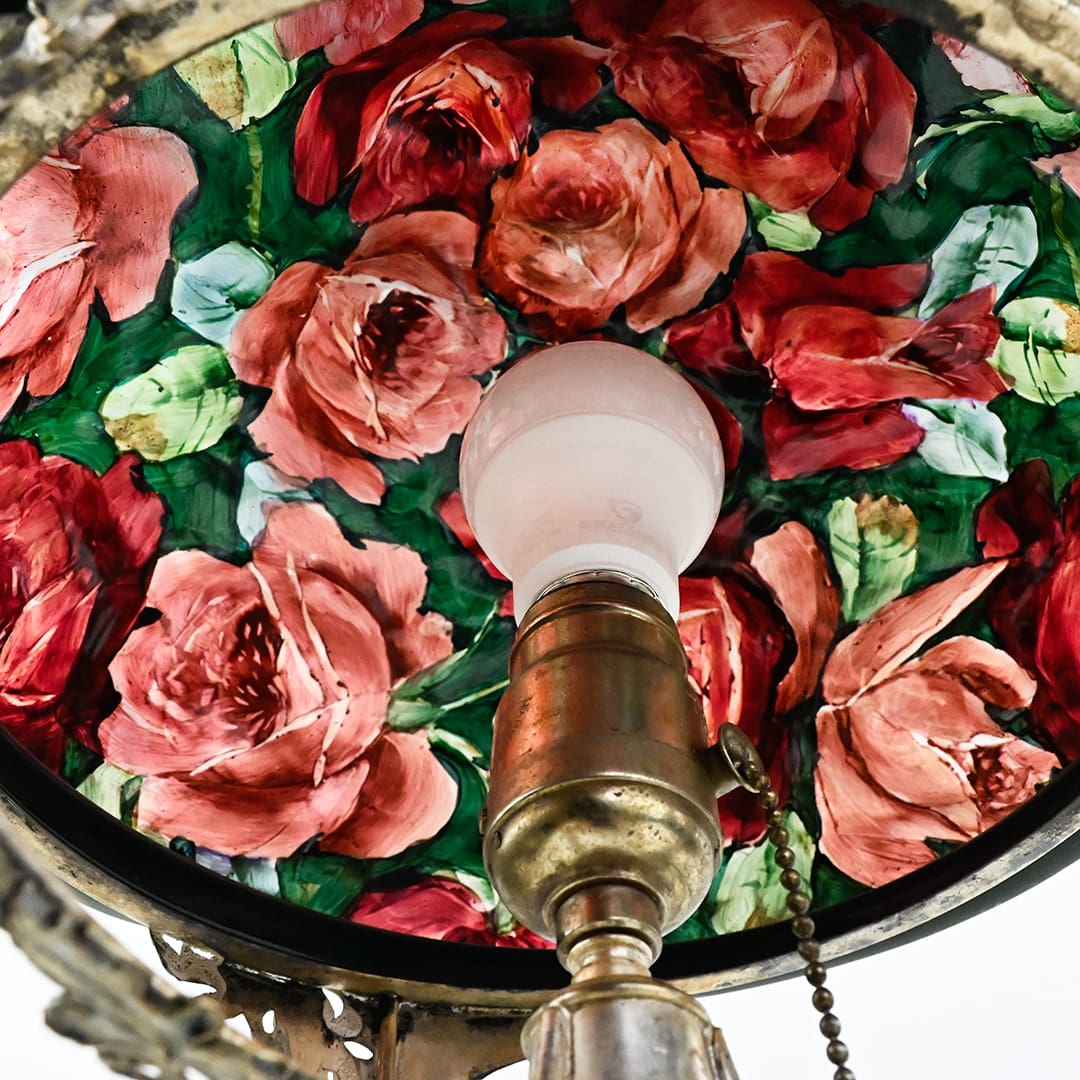 Rose Bouquet, Pairpoint Puffy Lamp on Silvered Grape Base
