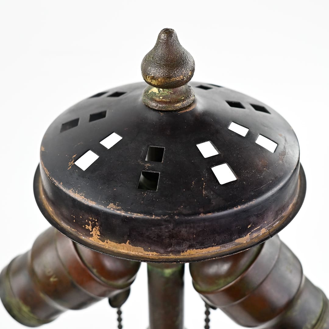 Handel Reverse Painted Scenic Lamp - Image 12