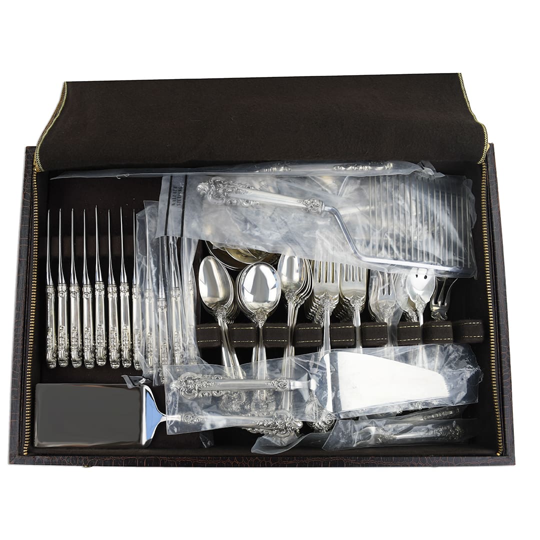 Grande Baroque by Wallace Sterling Silver Flatware Set for Twelve - 130 Pieces - Image 2