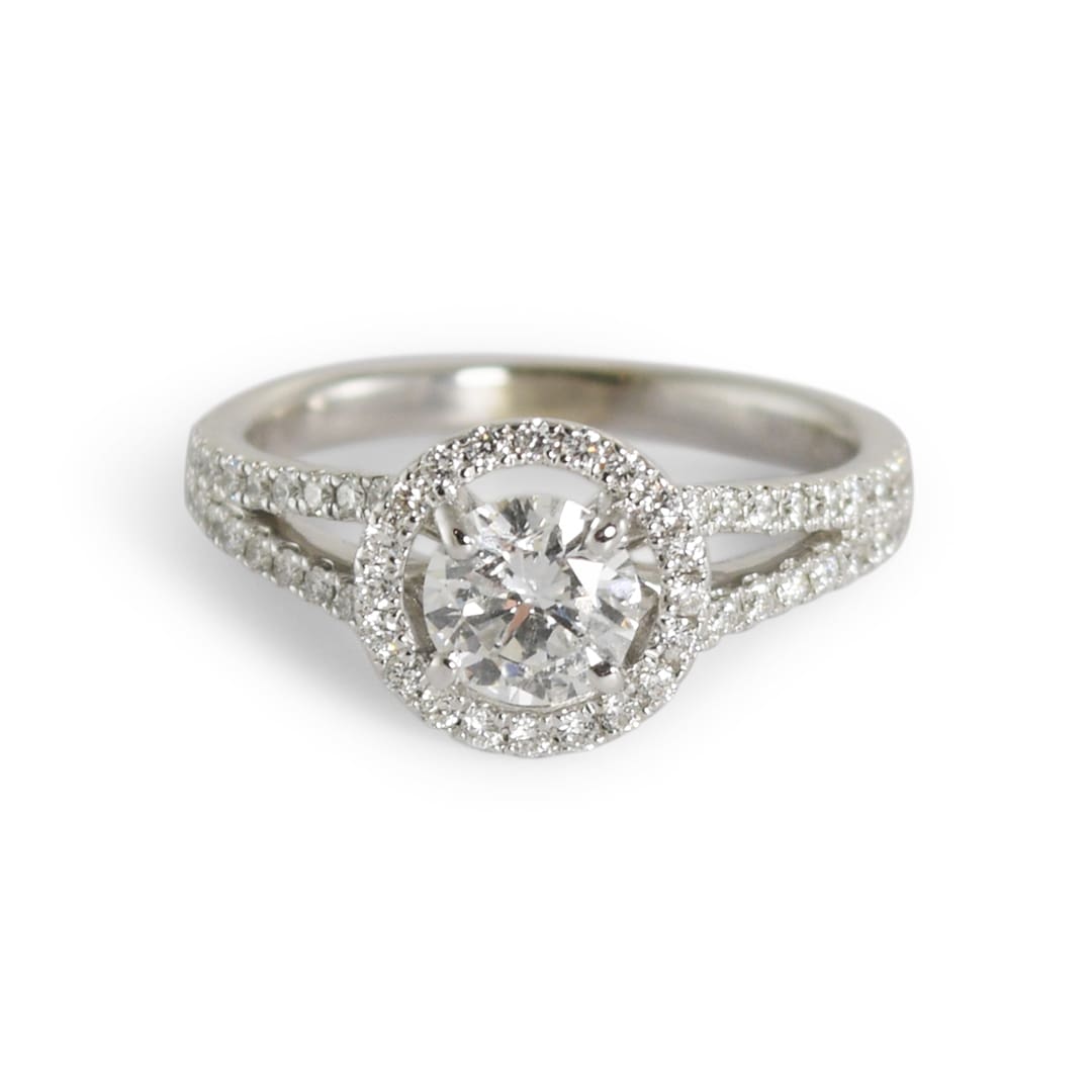 Diamond Halo Ring in 14K White Gold
