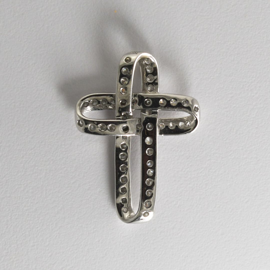 14K White Gold Diamond Cross Pendant 0.25ct - Image 2