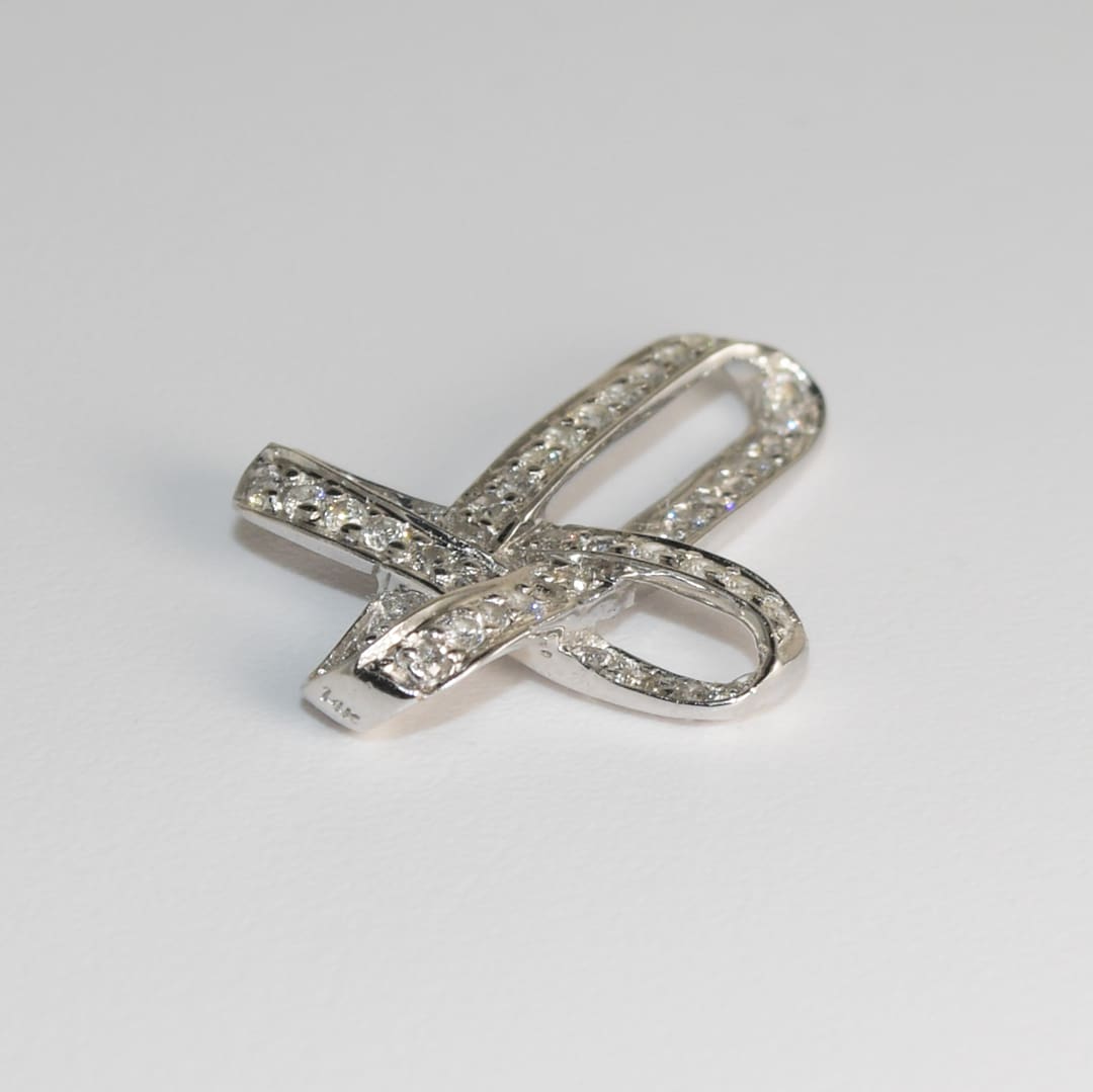 14K White Gold Diamond Cross Pendant 0.25ct - Image 4