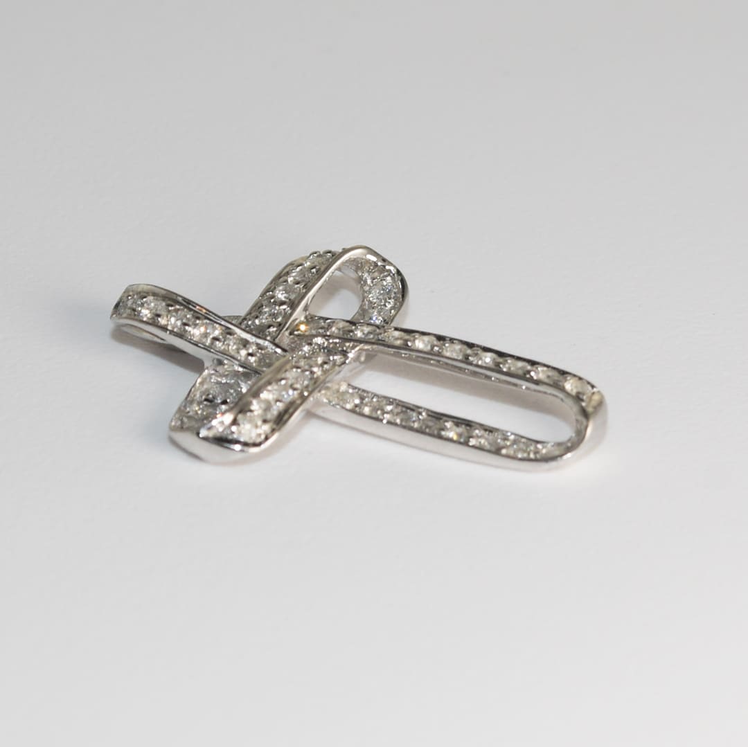 14K White Gold Diamond Cross Pendant 0.25ct - Image 5