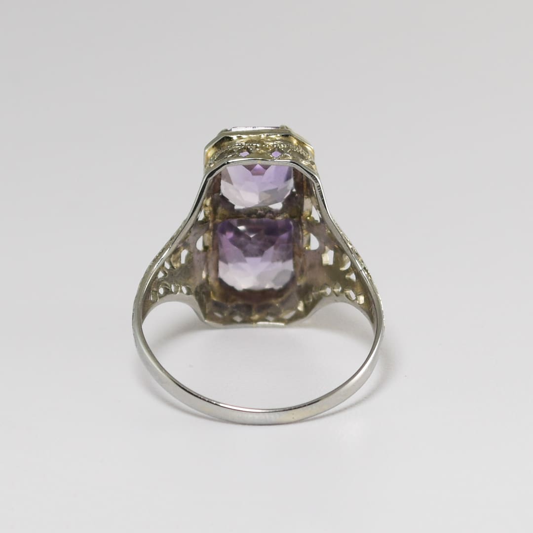 18K White Gold Art Deco Amethyst Ring - Image 4