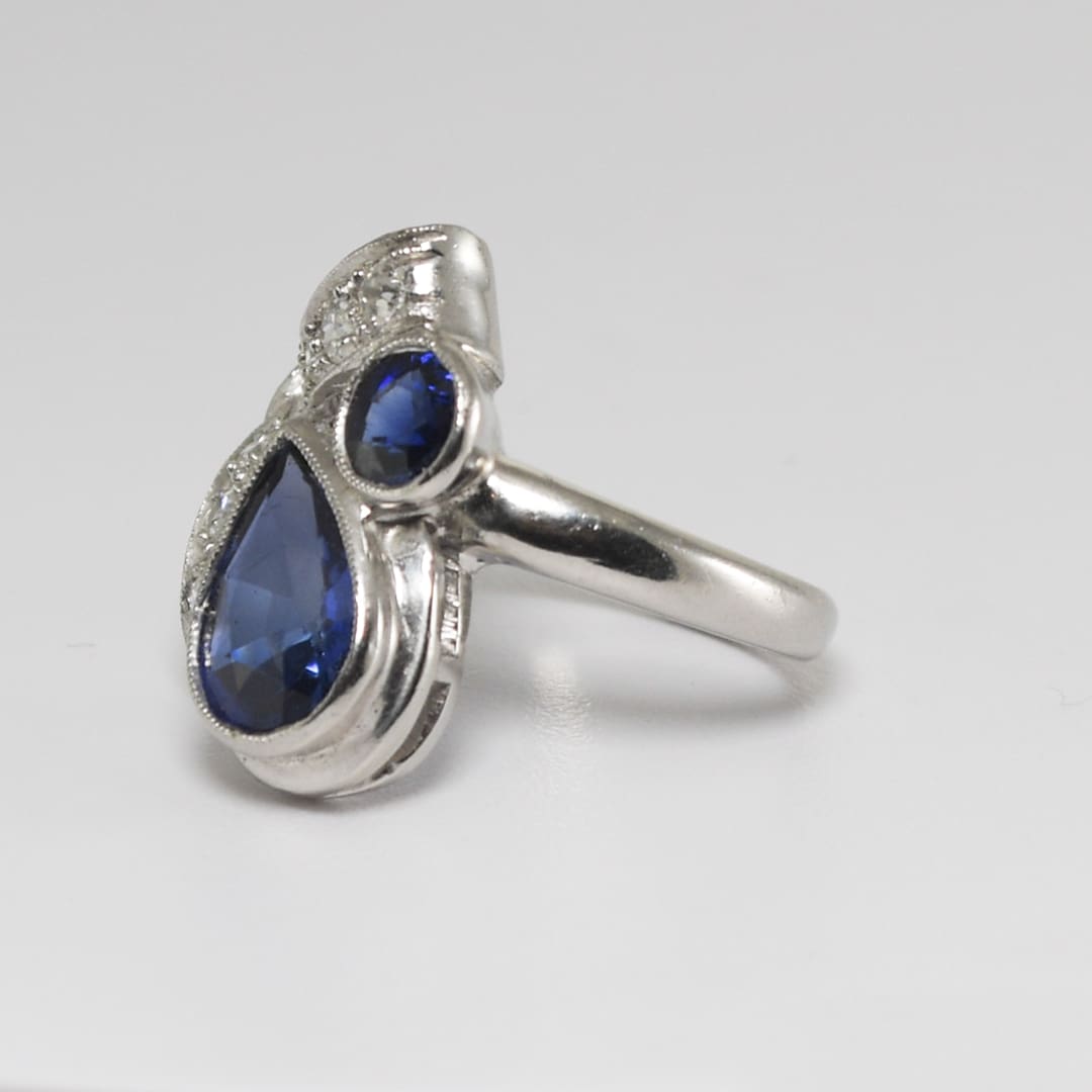 Platinum Vintage Synthetic Blue Sapphire & Diamond Ring - Image 6