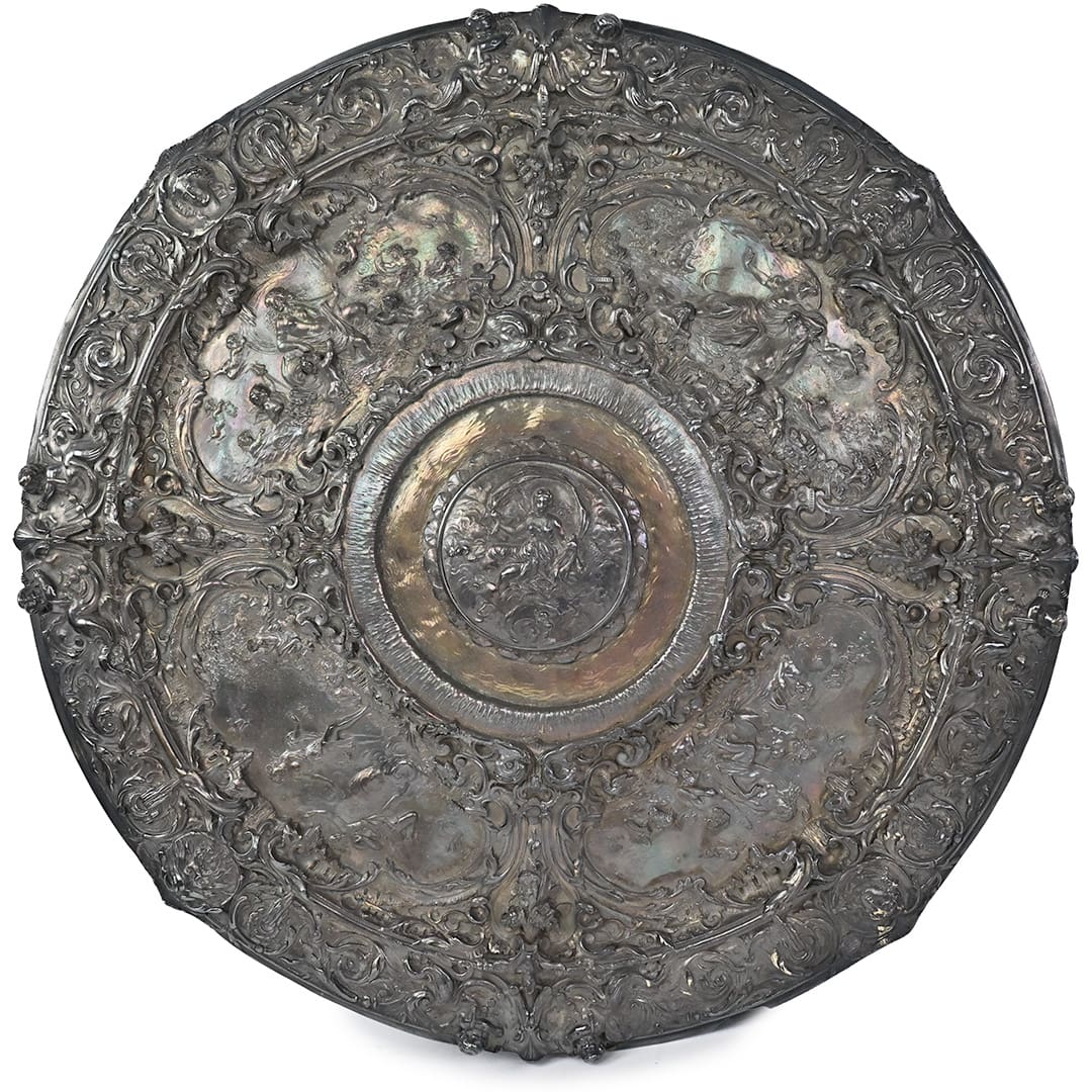 Amazing Sterling Silver Elegant Decorative Shield