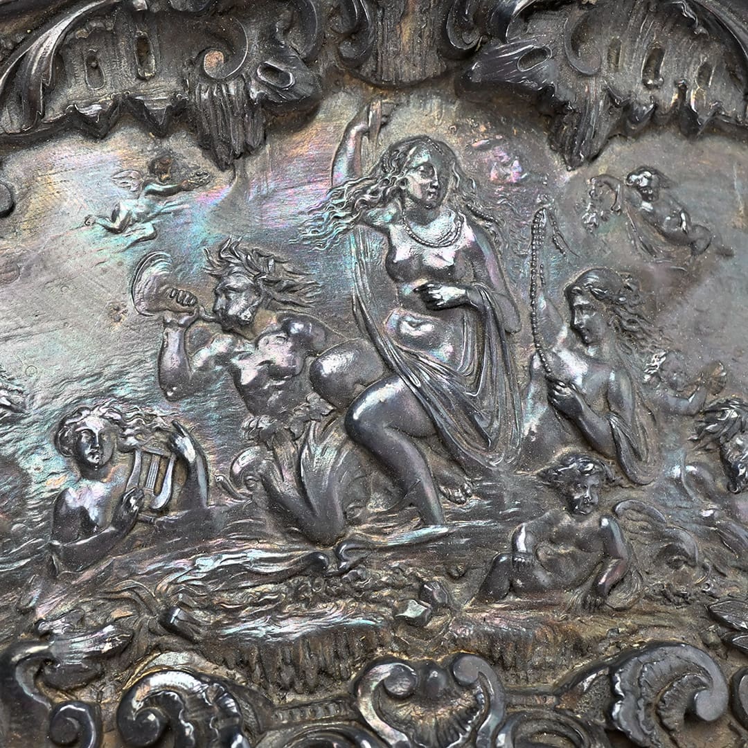 Amazing Sterling Silver Elegant Decorative Shield