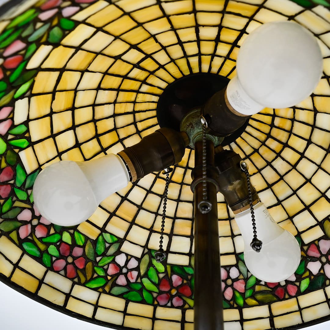 Antique Unique Art Glass & Metal Co. Periwinkle Table Lamp