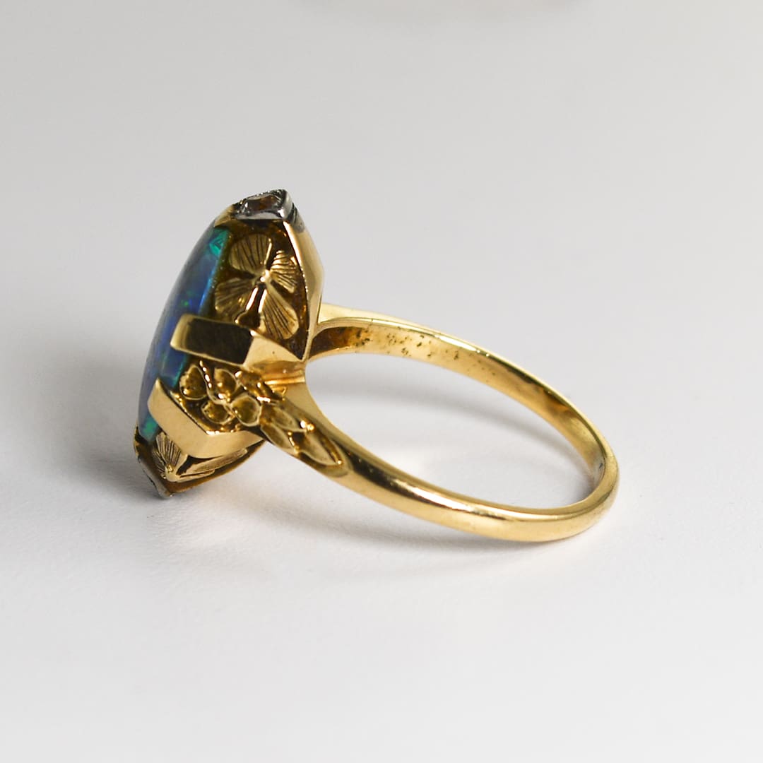 14K Yellow Gold Vintage Opal Ring 3.5g - Image 5