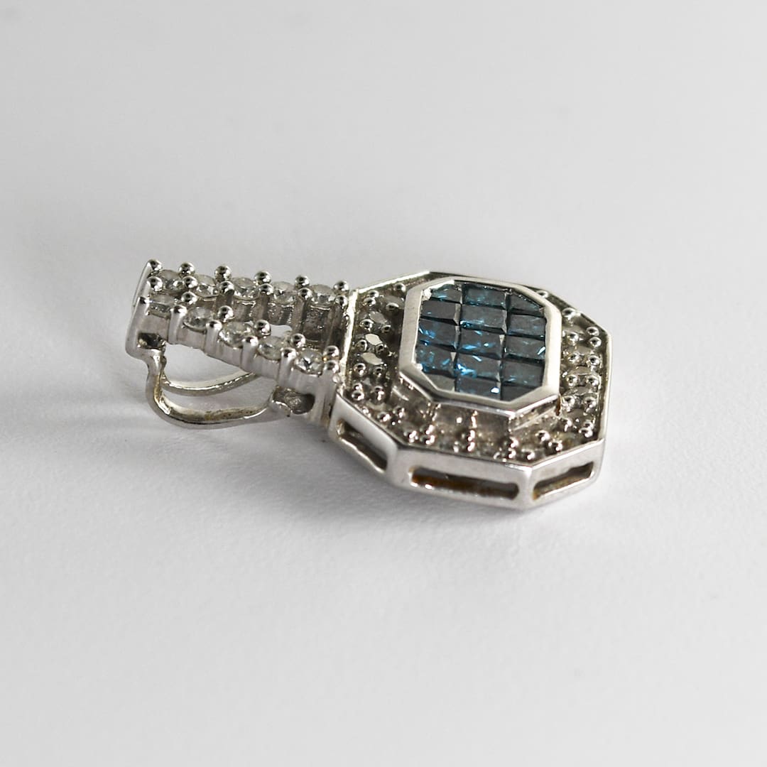 14K White Gold Blue & White Diamond Earrings & Pendant Set - Image 8