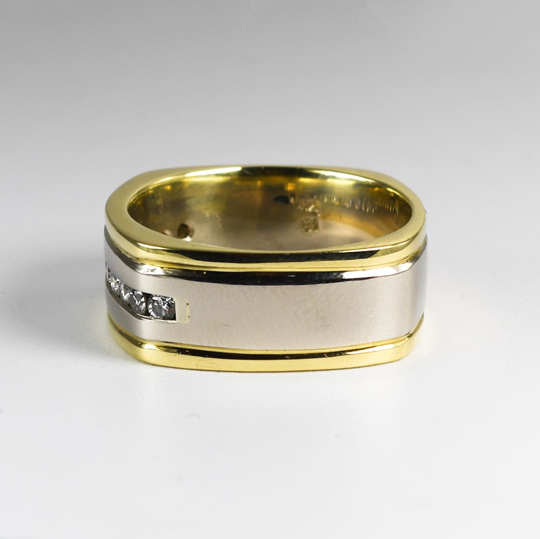 18K & 14K Two-Tone Gold Diamond Wedding Band 0.25ct - Image 5