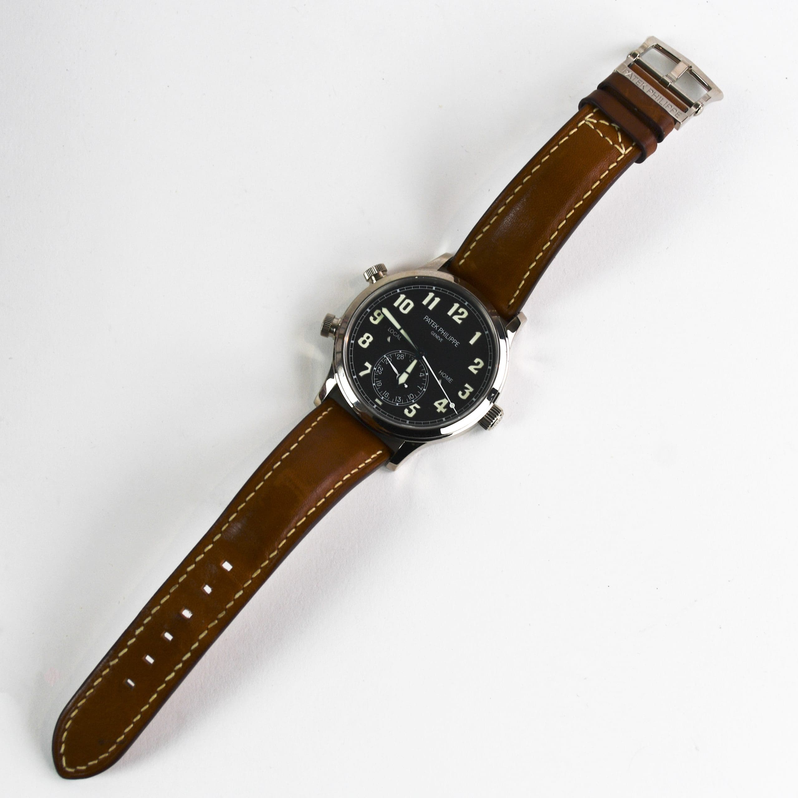Patek Philippe Calatrava Pilot Travel time Ref 5524G - Image 6