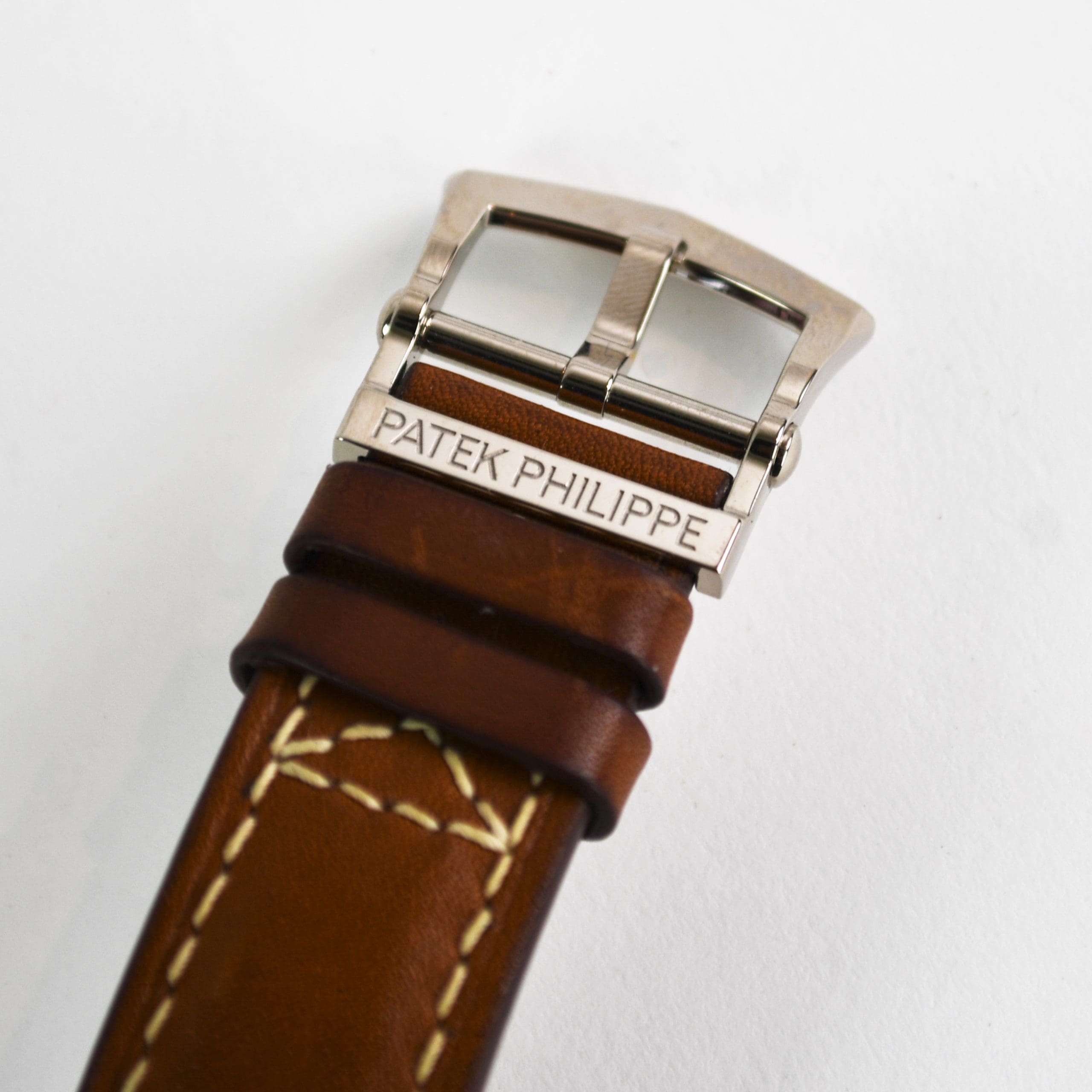 Patek Philippe Calatrava Pilot Travel time Ref 5524G - Image 7