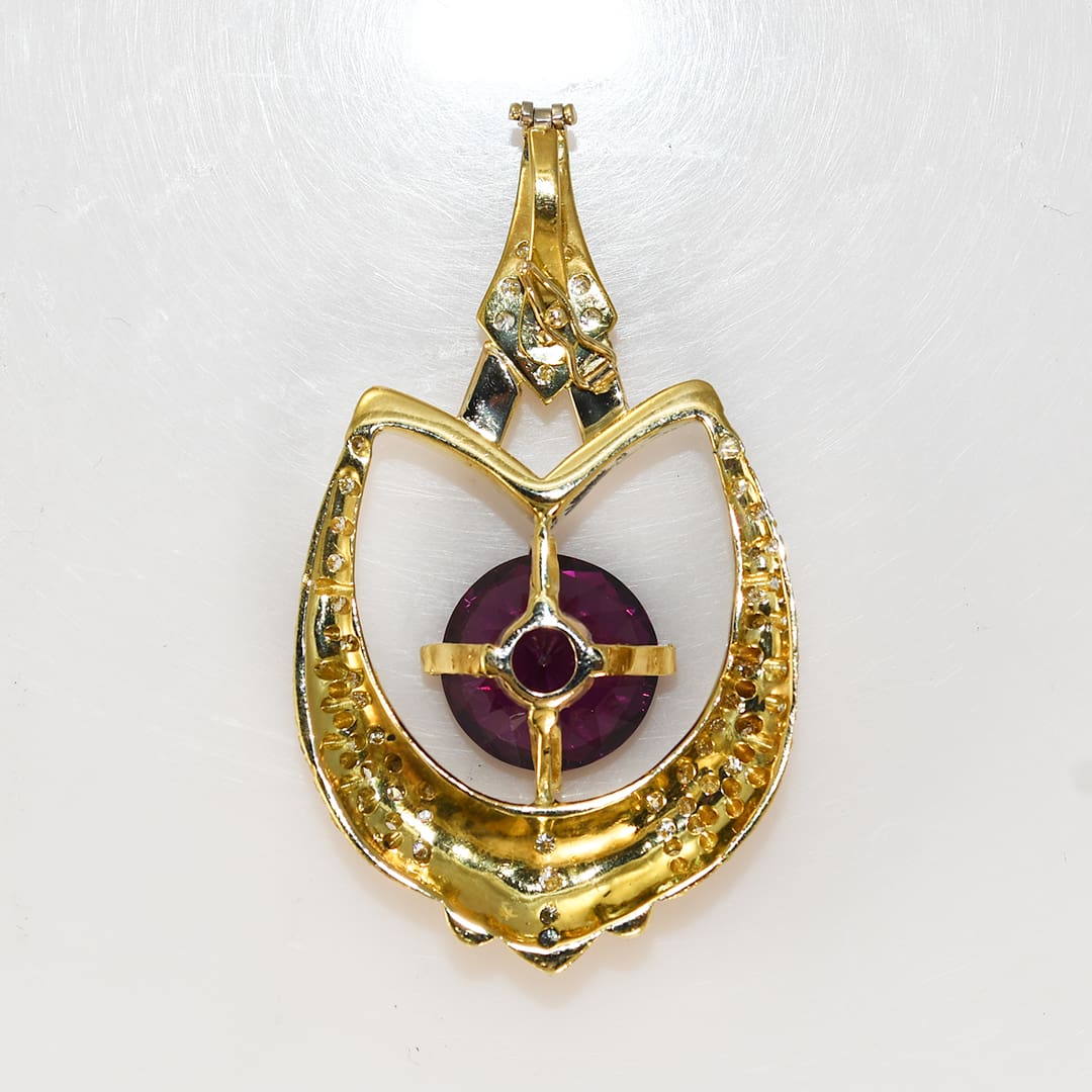 18K Yellow Gold Garnet & Diamond Pendant - Image 2