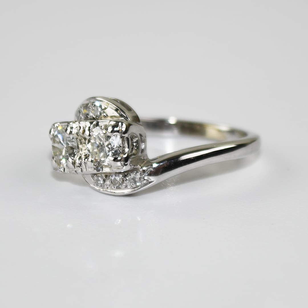 13K White Gold Vintage Diamond Ring 0.70ct - Image 6