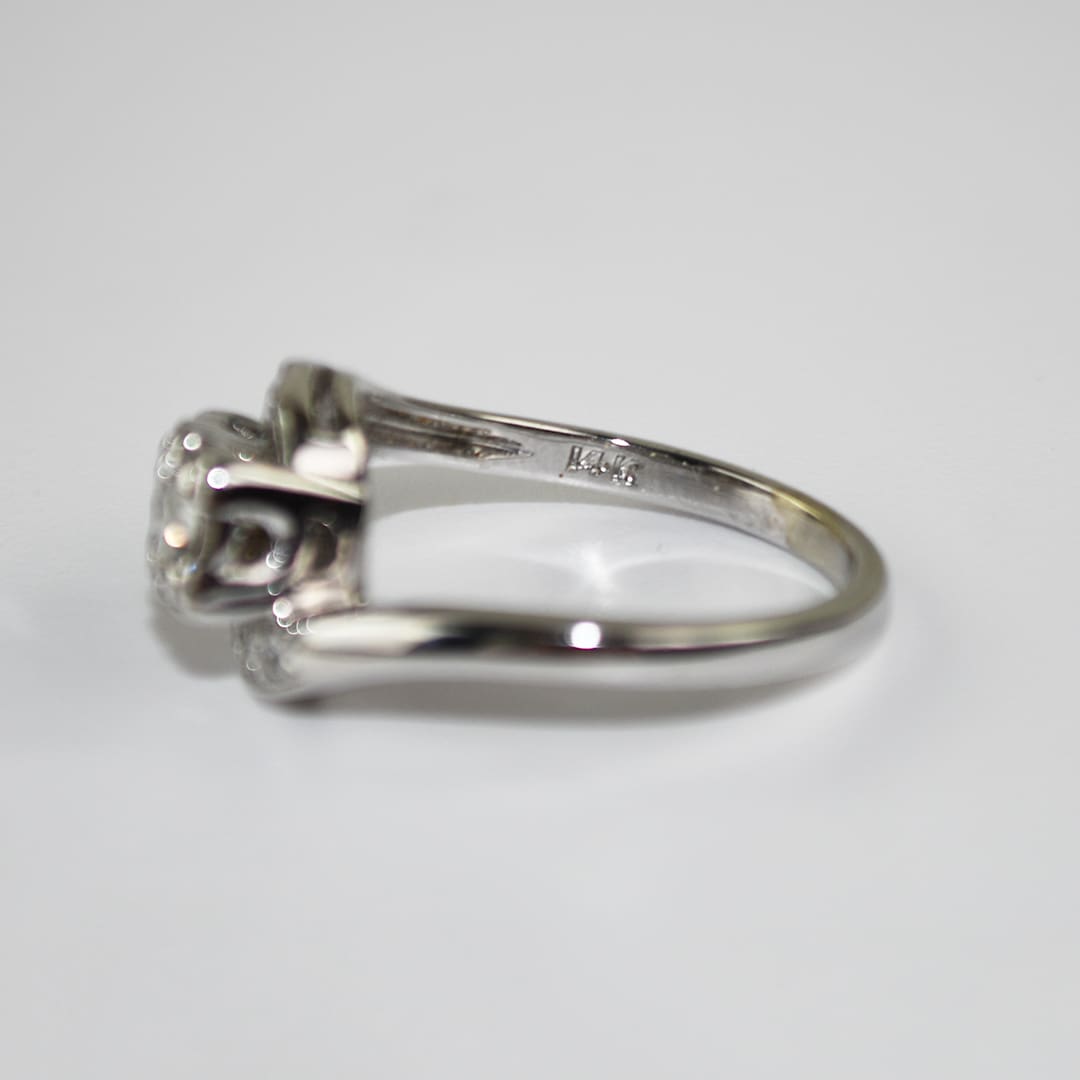 13K White Gold Vintage Diamond Ring 0.70ct - Image 7