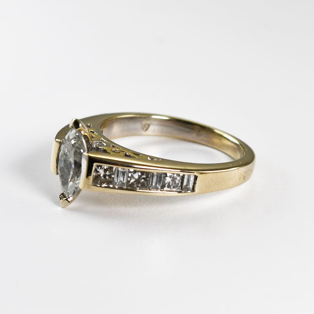 14K White Gold Marquise Diamond Engagement Ring 1.25ct - Image 6