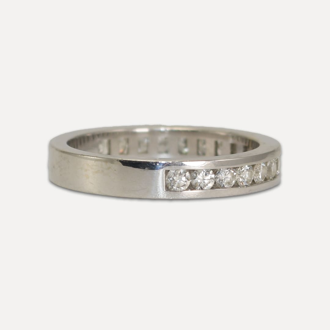 18K White Gold Diamond Band 0.50ct - Image 2