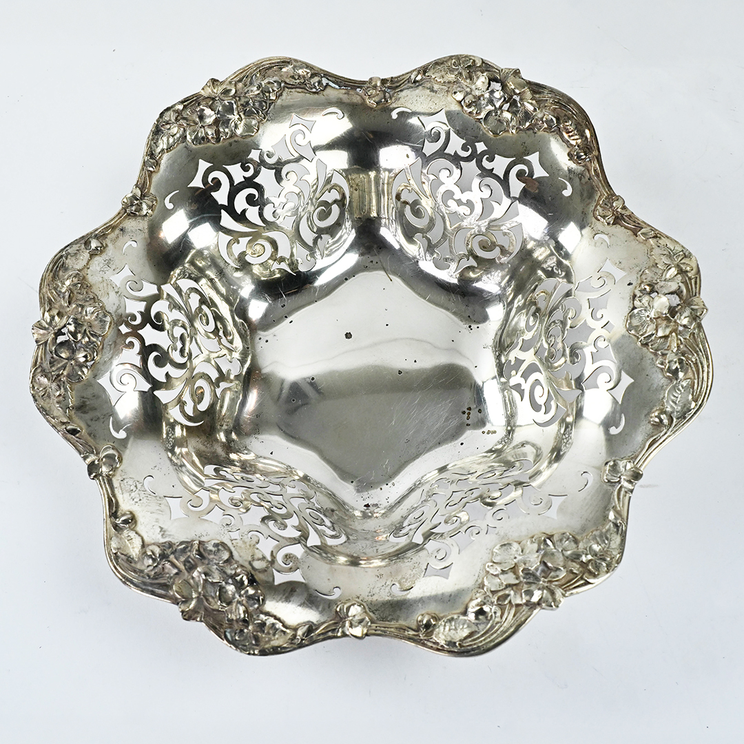 R. Wallace & Sons Sterling Bowl 14.823 ozt - Image 4