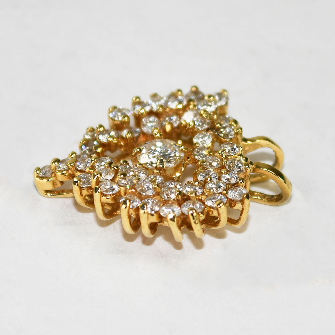 14K Yellow Gold Diamond Cluster Heart Pendant 1.40ct - Image 4