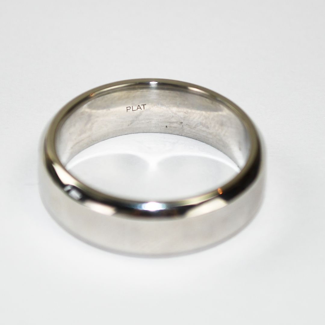Platinum Wedding Band 16.1g - Image 4
