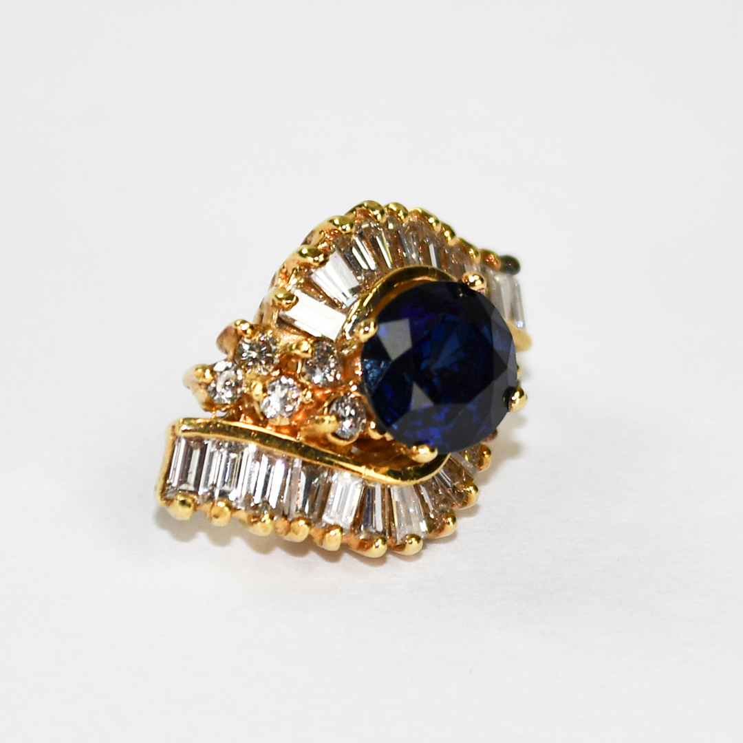 14K Yellow Gold Sapphire and Diamond Jewelry Set - Image 10
