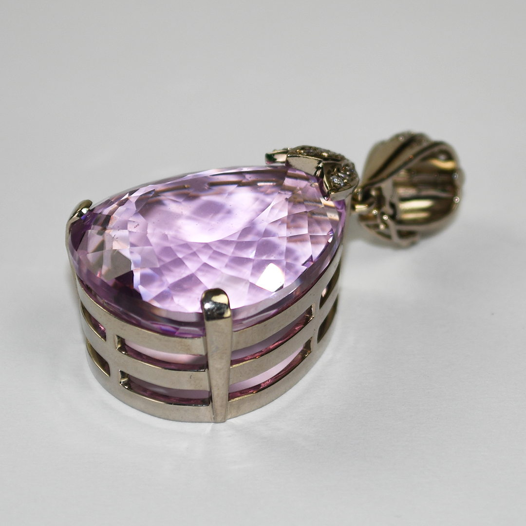 18K White Gold Kunzite & Diamond Pendant 31g - Image 5