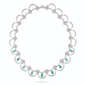 18K White Gold Natural Colombian Emerald Diamond Necklace