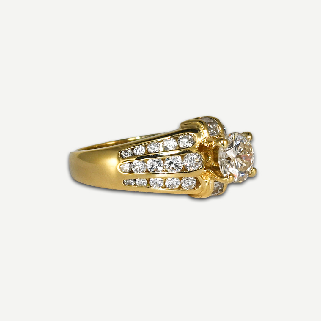 18K Yellow Gold Diamond Engagement Ring - Image 2