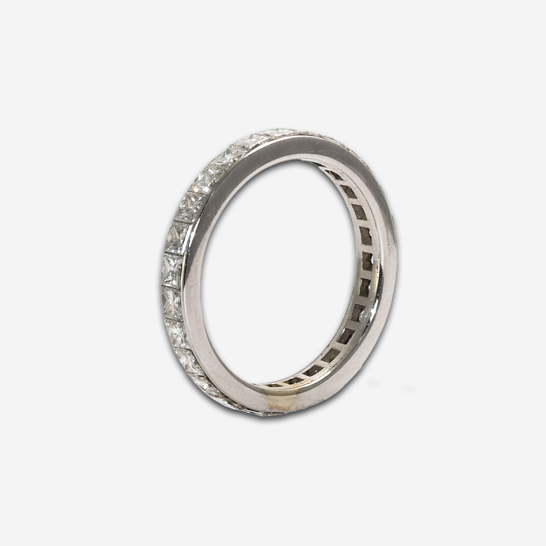 14K White Gold Princess Cut Diamond Eternity Band Ring 2.00 ct - Image 3