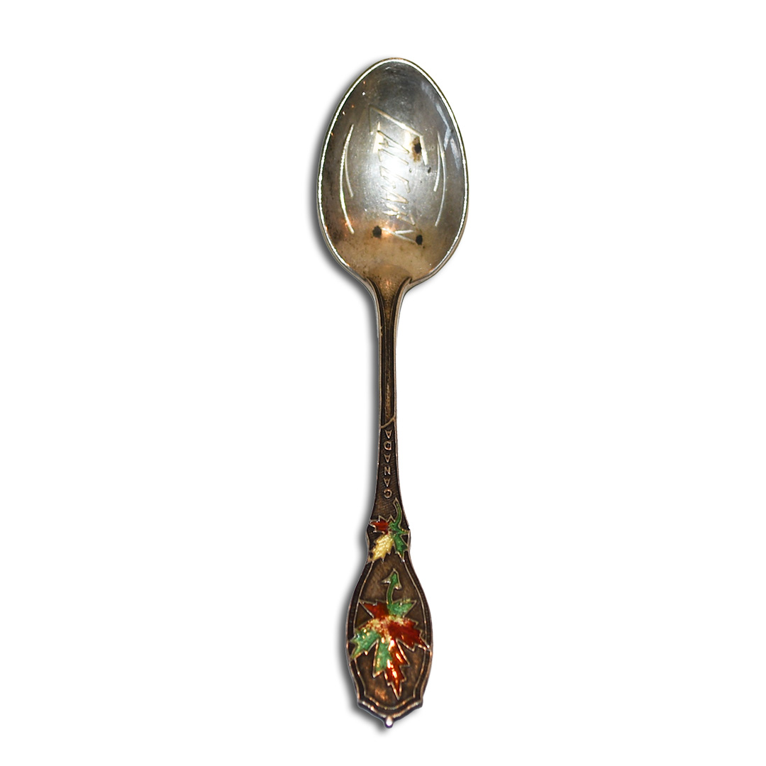 Set of 4 Sterling Silver Canada Souvenir Spoons - Image 2