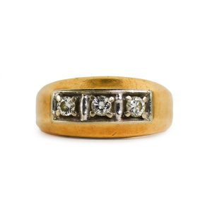 Vintage Diamond Ring in 14K Yellow Gold
