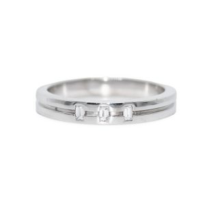 18K White Gold Diamond Wedding Band 0.15tdw, 7.2g