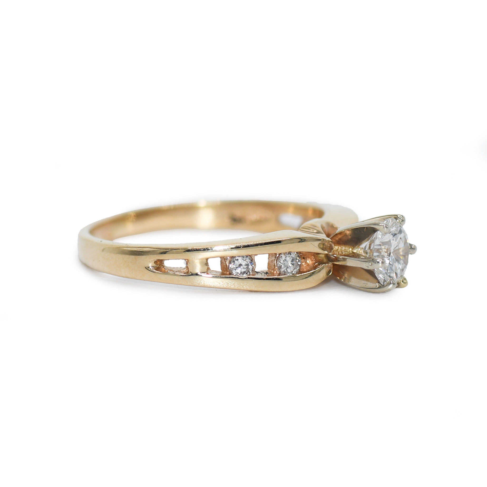 14K Yellow Gold Diamond Ring 3.6gr - Image 2