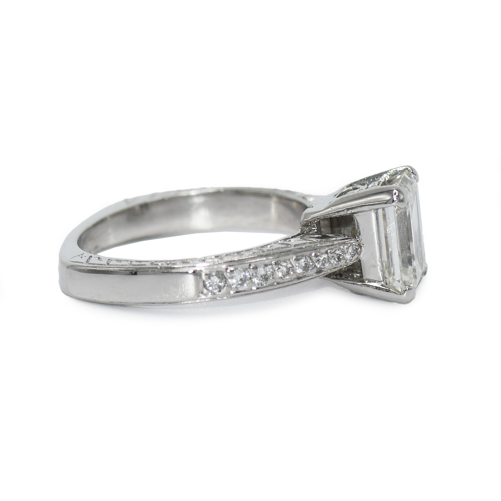 Platinum Ladies Diamond Engagement Ring 1.74ct - Image 3