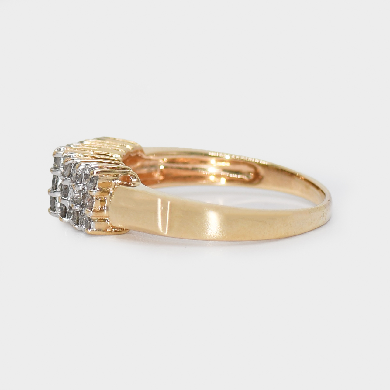 14k Yellow Gold Diamond Cluster Ring .35tdw, 4.4gr - Image 5