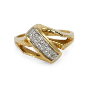 14K Yellow Gold Diamond Ring