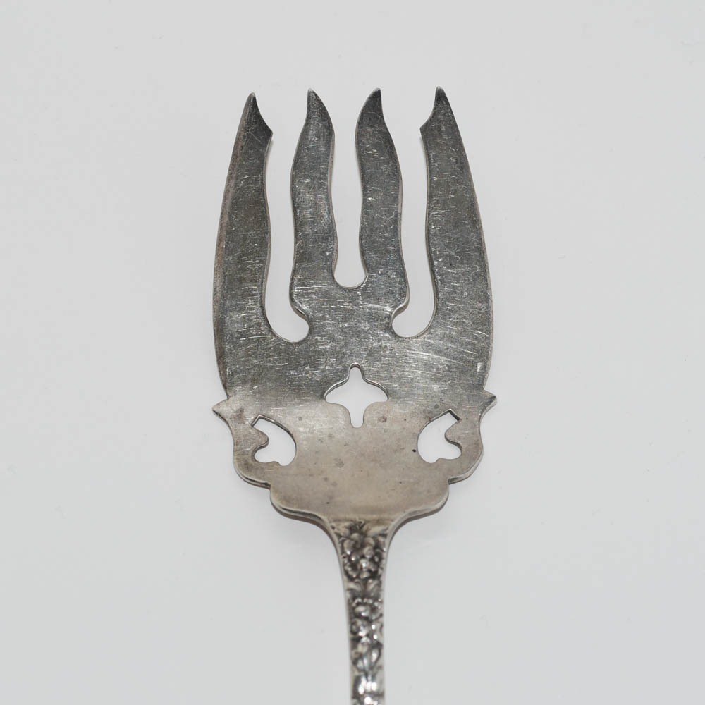 Stieff Rose by Kirk Steiff Large Sterling Silver Pierced Serving
