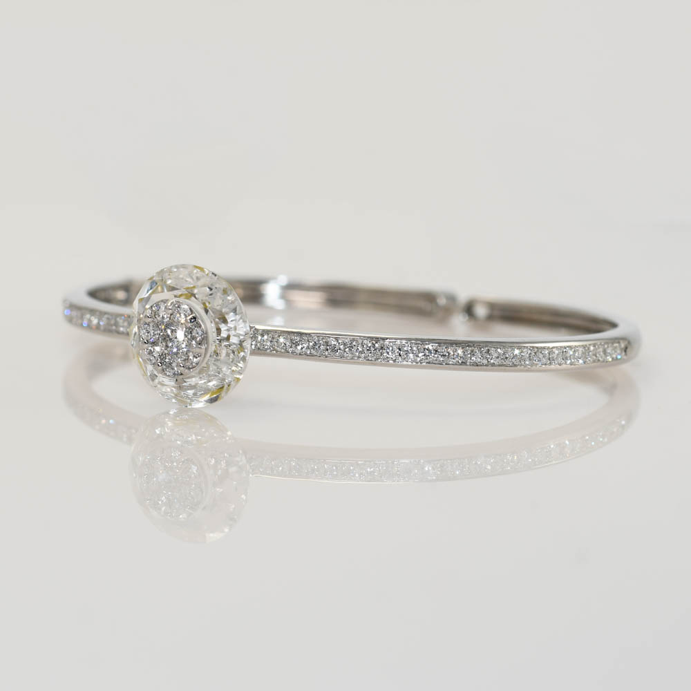 18K White Gold Diamond Bangle Bracelet, 1.00ct TDW, 14.4gr - Image 2