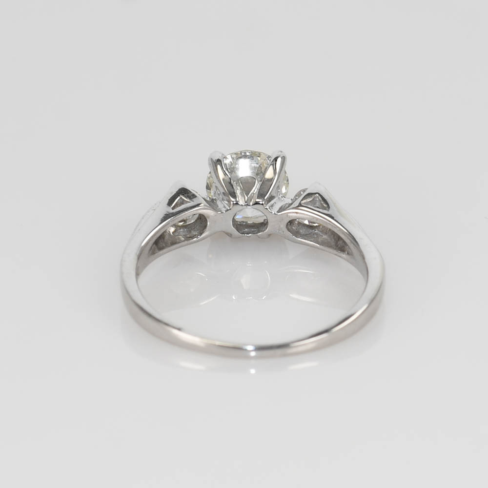 14K White Gold Diamond Ring .75ct CTR 2.2g - Image 5