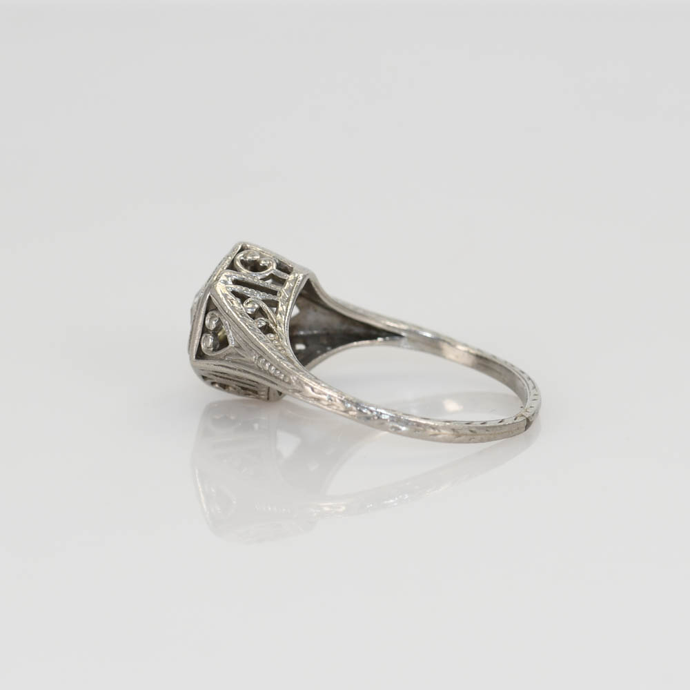 Platinum Art Deco Diamond Ring, .40ct, 3g - Image 4