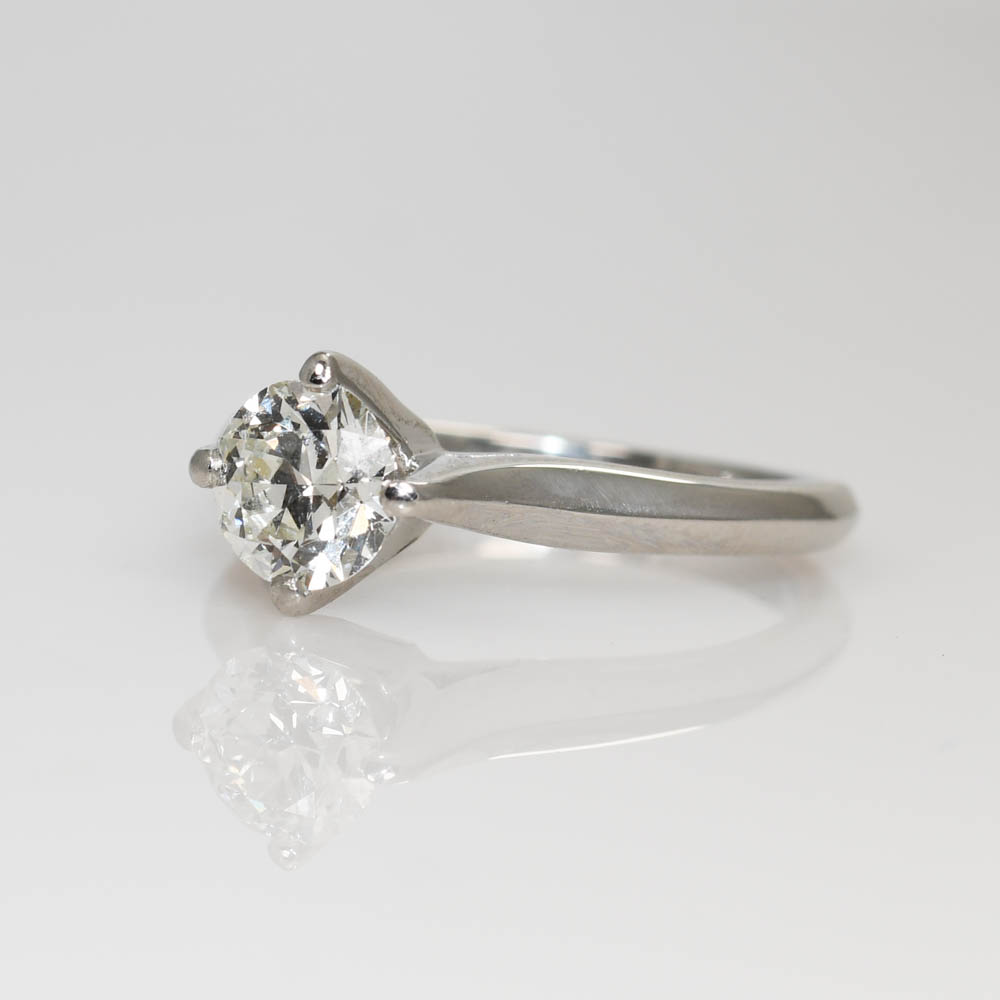 Platinum Diamond Ring Set .75ct Center Diamond, 7.8g - Image 4