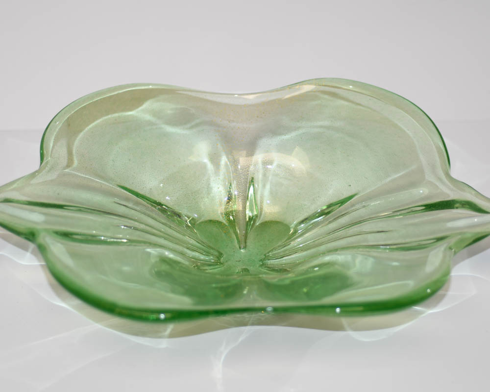 Murano Green Art Glass Candy Bowl circa 1940-1960s - Image 5