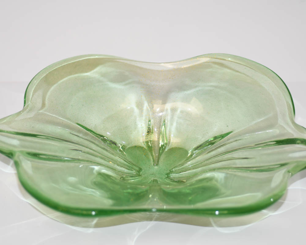 Murano Green Art Glass Candy Bowl circa 1940-1960s - Image 3