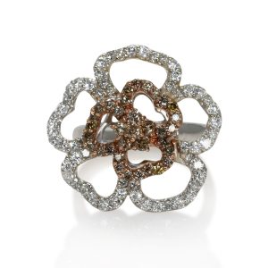18K White Gold Floral Diamond Ring 2.00TDW, 11.7gr