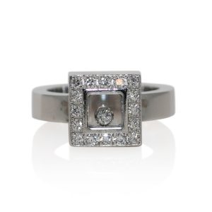 18K White Gold Chopard Happy Diamond Ring, w Box
