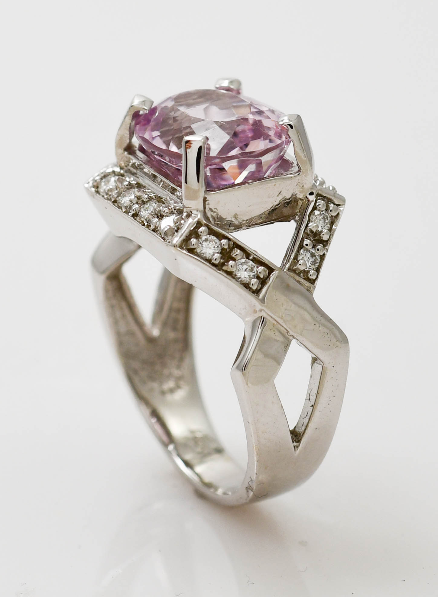 18k White Gold Designer Style Kunzite & Diamond Ring 6.50tcw- Size 8 - Image 8