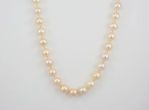 Cultured Saltwater Pearl Strand Necklace with 14k Yellow Gold Clasp