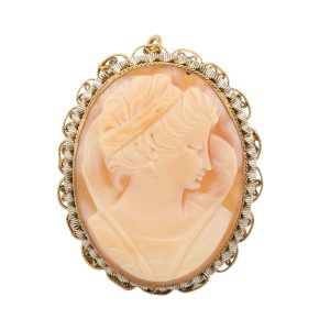 Vintage Shell Cameo Brooch