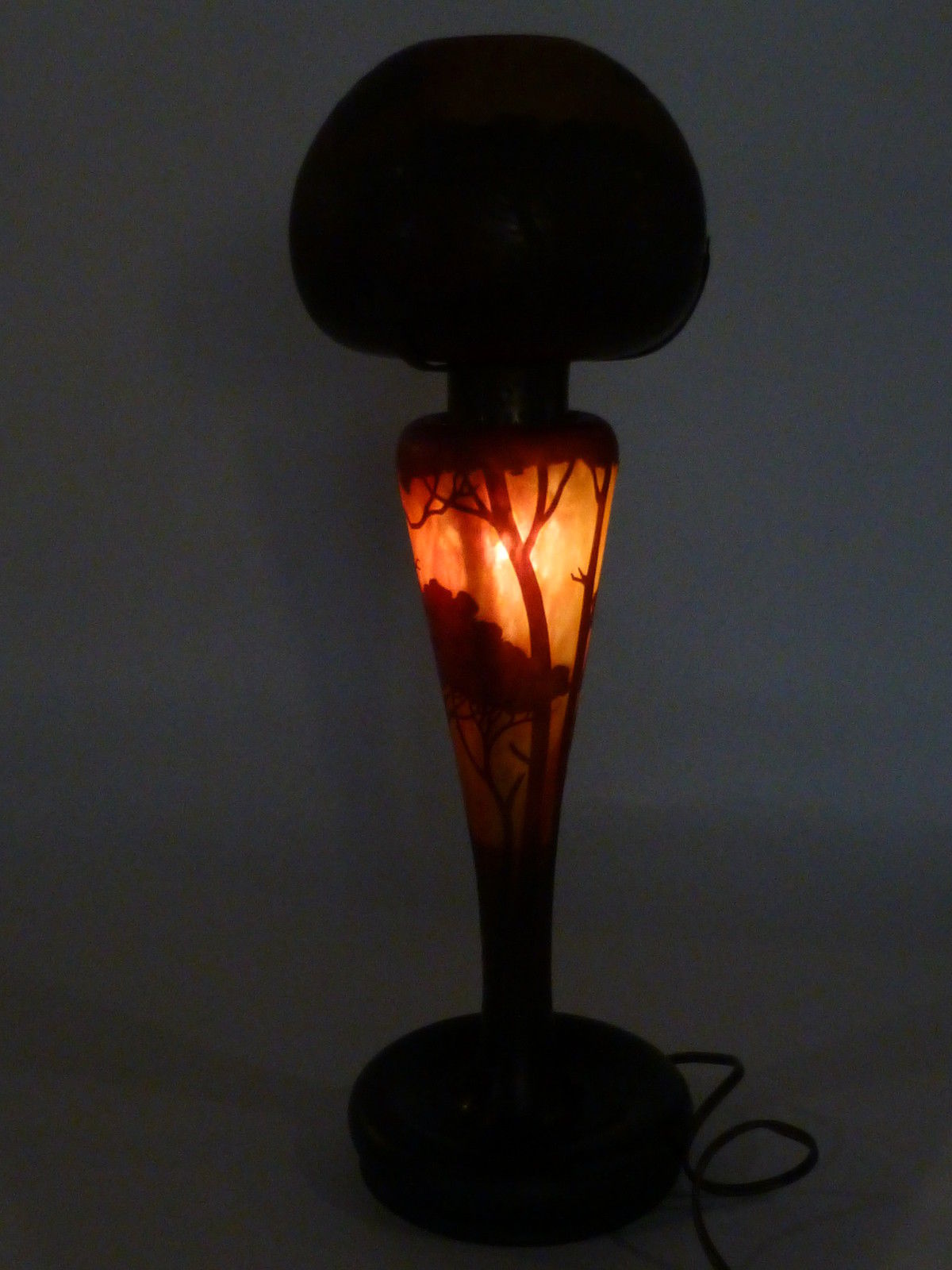 Daum Nancy Cameo Glass Seascape Lamp, Signed Daum Nancy, Circa 1900 - Image 2